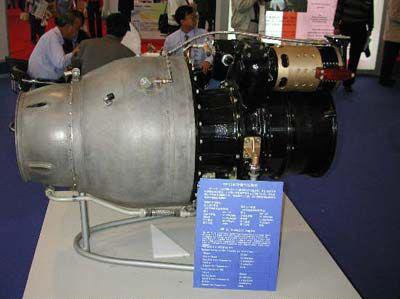 涡喷 -11 发动机,经过多年发展,如今   云影   用的是其新改进型涡喷